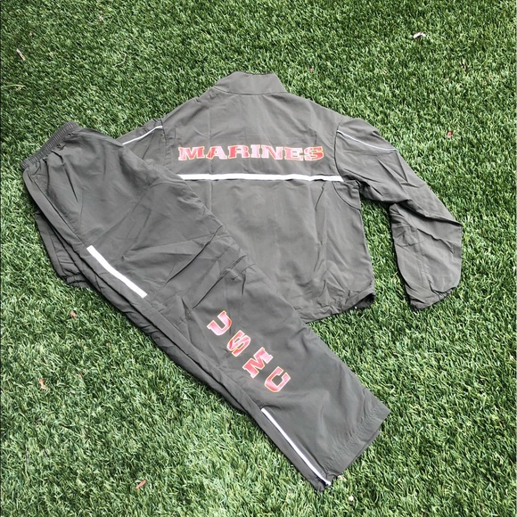 Authentic Marine Corps running suit - Picture 5 of 10